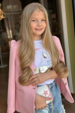 Kız Çocuk Baskılı T-shirt Bol Kesim Yıldız Detaylı Jean Pantolon Pudra Blazer Ceket Alt Üst Takım