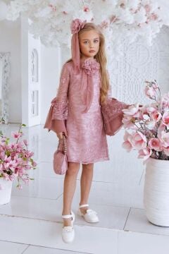 Kız Çocuk Boydan Üzeri Dantel İşlemeli Fiyonk Detaylı İspanyol Kollu Gül Kurusu Elbise