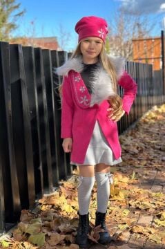 Kız Çocuk Yakası Kürk ve Yonca Detaylı Etekli Fuşya Kaşe