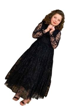 Kız Çocuk Kolları ve Yakası Şeffaf Tüllü ve Yaprak Detaylı Siyah Elbise