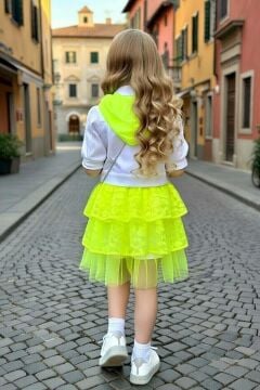 Kız Çocuk Kapüşonu Dantel Detaylı T-Shirt Kot Ceketli Dantelli Neon Sarı Etekli Takım