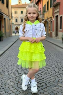 Kız Çocuk Kapüşonu Dantel Detaylı T-Shirt Kot Ceketli Dantelli Neon Sarı Etekli Takım