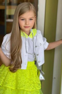 Kız Çocuk Kapüşonu Dantel Detaylı T-Shirt Kot Ceketli Dantelli Neon Sarı Etekli Takım