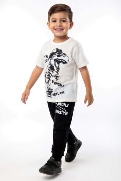 Erkek Çocuk Üzeri Yazı ve Kaykay Dino Baskılı Bileği Manşetli Siyah Pijama Takımı