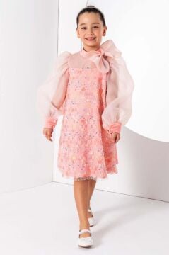Kız Çocuk Üzeri Çiçek Pulpayet İşlemeli Omuzda Fiyonk Detaylı Şeffaf Tül Balon Kollu Somon Elbise