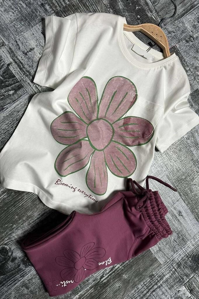 Kız Çocuk Üzeri Papatya Baskılı T-Shirt Çift Cepli Lastikli Mor Pijama Takımı