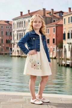 Kız Çocuk Üzeri Çiçek Nakış Detaylı Jeans Ceketli Krem Elbise