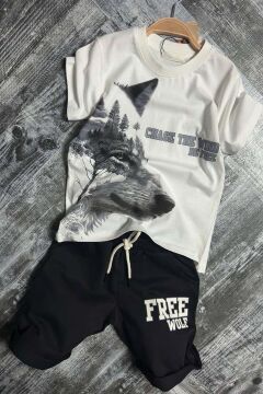 Erkek Çocuk Kurt Detaylı Üzeri Wolf Yazı Baskılı Siyah Şortlu Takım