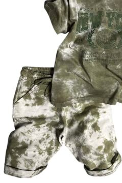 Erkek Çocuk New York Yazı Baskı ve Batık Desenli Penye T-Shirt Yeşil Şortlu Takım