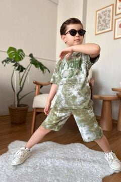 Erkek Çocuk New York Yazı Baskı ve Batık Desenli Penye T-Shirt Yeşil Şortlu Takım