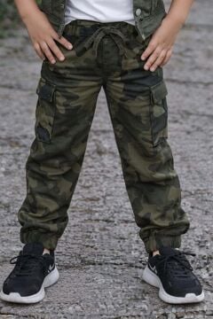 Erkek Çocuk Kolsuz Jean Ceket Never Yazı Detaylı T-Shirt Karo Cepli Kamuflaj Desenli Alt Üst Takım