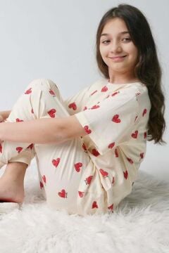 Kız Çocuk Küçük Sevimli Kalp Baskılı T-Shirt Krem Pijama Takımı 8-14 Yaş