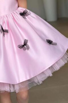 Kız Çocuk Balon Kollu Üzeri Kurdela Detaylı İçi Astarlı Saten Pudra Abiye