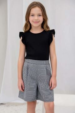 Kız Çocuk Bisiklet Yaka Kolları Salaş Ve Fırfır Detaylı Bluz Kare Desenli Fitilli Şortlu Takım