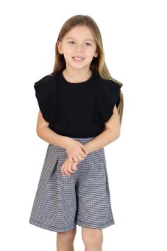 Kız Çocuk Bisiklet Yaka Kolları Salaş Ve Fırfır Detaylı Bluz Kare Desenli Fitilli Şortlu Takım
