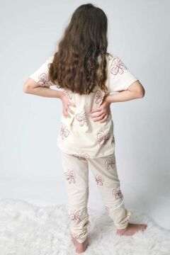 Kız Çocuk Kelebek Desenli T-Shirt Krem Pijama Takımı 8-14 Yaş