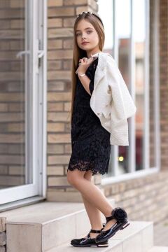 Kız Çocuk Gold Düğmeli Blazer Ceket, Bebe Yakalı Üzeri Boydan Dantel işlemeli Siyah Elbise