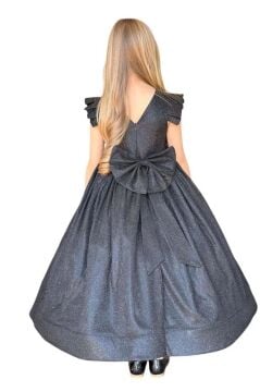 Kız Çocuk Üzeri Simli ve Omuzlar Fırfır Detaylı Kolsuz Siyah Abiye