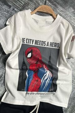 Erkek Çocuk Örümcek Adam Karakter ve Yazı Baskılı T-shirt İp Detaylı Siyah Şortlu Takım