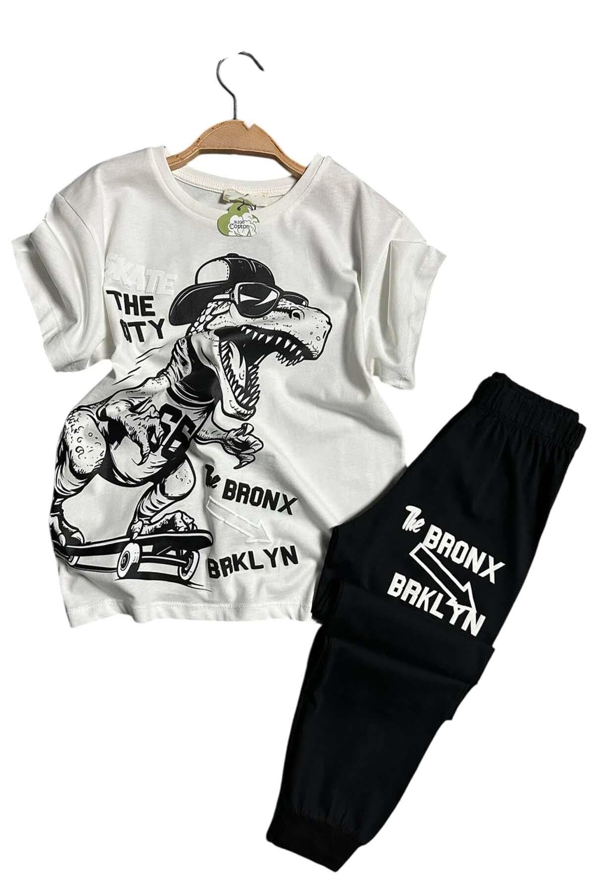 Erkek Çocuk Dinazor ve Kaykay Baskılı Yazı Detaylı Siyah Pijama Takımı
