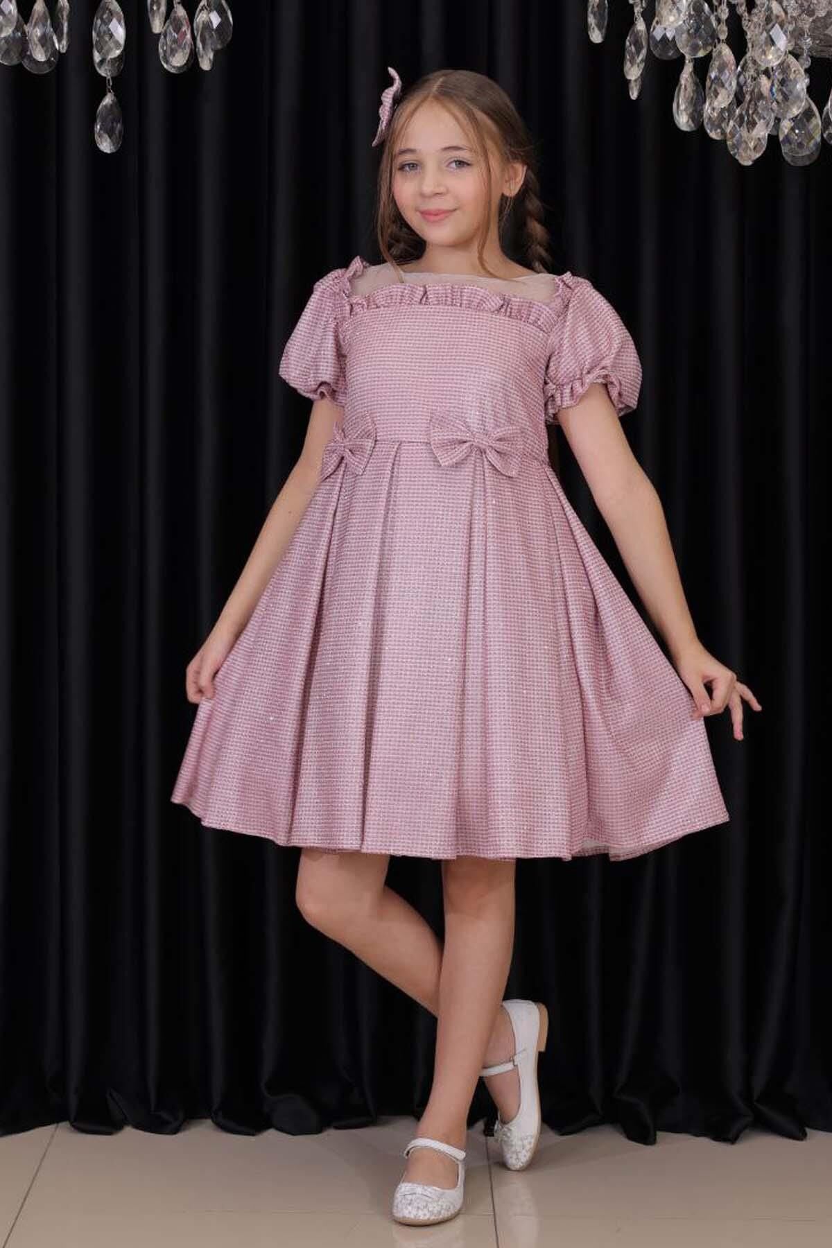 Kız Çocuk Kare Yaka Şeffaf Tüllü Omuzları Fırfırlı Beli Fiyonk Detaylı Üzeri Simli Pembe Abiye