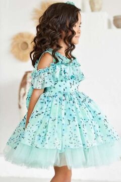 Kız Çocuk Omzu Açık Göğsü Fırfırlı Çiçek Detaylı Yeşil Abiye