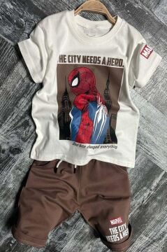 Erkek Çocuk Örümcek Adam Karakter ve Yazı Baskılı T-shirt İp Detaylı Kahverengi Şortlu Takım