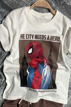 Erkek Çocuk Örümcek Adam Karakter ve Yazı Baskılı T-shirt İp Detaylı Kahverengi Şortlu Takım
