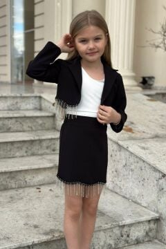 Kız Çocuk Blazer Ceketi ve Etek Ucu Saçaklı Croplu Siyah Etekli Takım