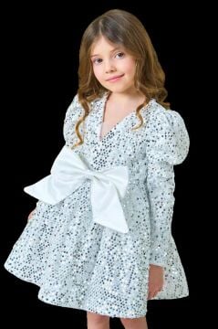 Kız Çocuk V Yaka Üzeri Pulpayet İşlemeli Eteği Kabarık Kadife Beyaz Abiye