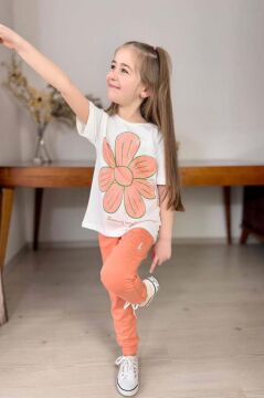 Kız Çocuk Üzeri Papatya Baskılı T-Shirt Çift Cepli Lastikli Turuncu Pijama Takımı