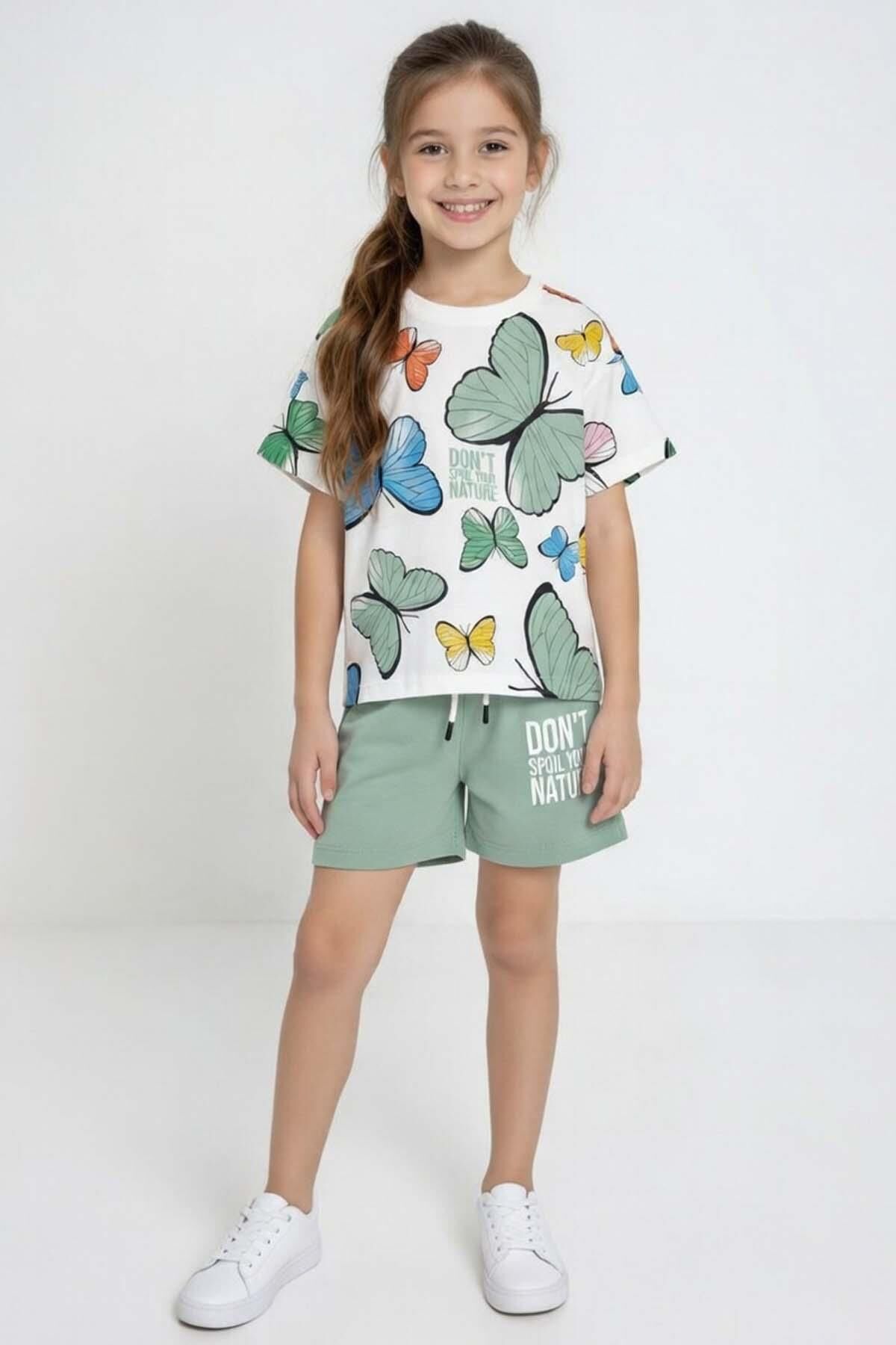 Kız Çocuk Üzeri Renkli Kelebek Baskılı Penye T-Shirt Yazı Baskılı Yeşil Şortlu Takım
