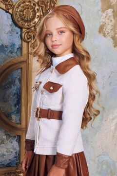 Kız Çocuk Boğazlı Yaka Saten Bluz Deri Detaylı Kemerli Ceket Pliseli Deri Taba Etekli Takım