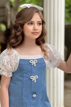 Kız Çocuk Yakası ve Kolları Dantel İşlemeli Balon Kollu Mavi Kot Elbise