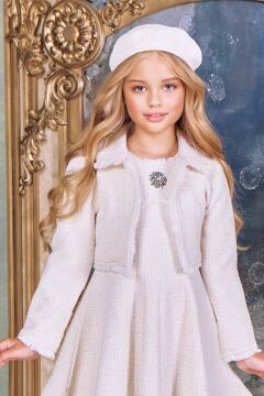 Kız Çocuk Bilekleri Tüylü Kare Desenli Hırka Göğsünde Elmas Taş Detaylı Kolsuz Beyaz Chanel Elbise