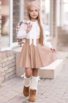 Kız Çocuk Yakadan Bağlamalı Gömlek Triko Hırka Kahverengi Deri Etekli Takım