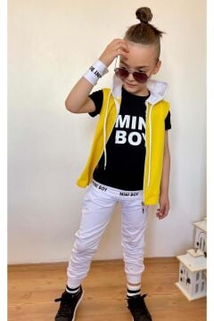 Erkek Çocuk Mini Boy Yazı ve Şerit Detaylı T-shirt Kolsuz Sarı Yelek Eşofman Takım
