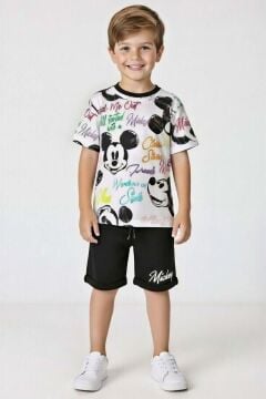 Erkek Çocuk Ayıcık Desen ve Renkli Yazılarla Penye T-Shirt Siyah Şortlu Takım