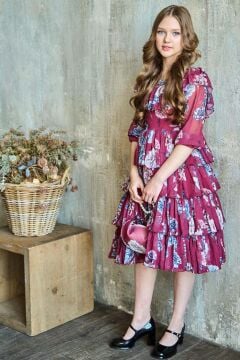 Kız Çocuk Üzeri Gül Desenli Yakası ve Eteği Kat Kat Fırfırlı Pliseli Bordo Elbise