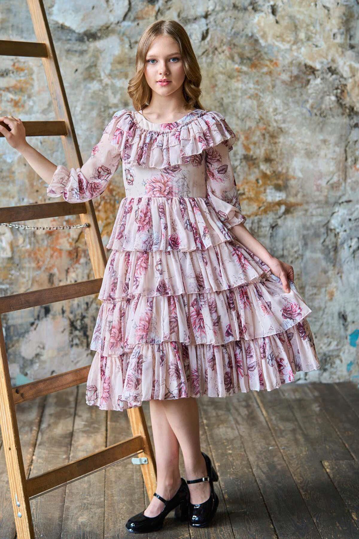 Kız Çocuk Üzeri Gül Desenli Yakası ve Eteği Kat Kat Fırfırlı Pliseli Pembe Elbise