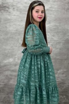 Kız Çocuk Kolları Transparan Yakası İnci Boncuklu Etek Ucu Fırfırlı Yeşil Abiye