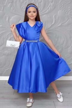 Kız Çocuk Omuzu Fiyonk Broş Detaylı Beli Taş Yonca İşlemeli Saks Mavi Elbise