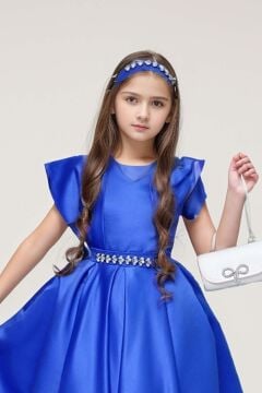 Kız Çocuk Omuzu Fiyonk Broş Detaylı Beli Taş Yonca İşlemeli Saks Mavi Elbise