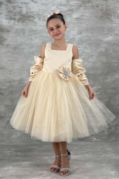 Kız Çocuk Kare Yaka Sıfır Kol Eteği Tüllü Kabarık Saten Kolluk Detaylı Bej Abiye