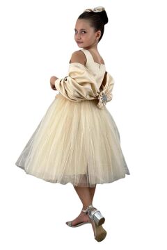 Kız Çocuk Kare Yaka Sıfır Kol Eteği Tüllü Kabarık Saten Kolluk Detaylı Bej Abiye