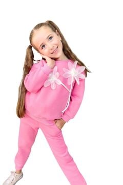 Kız Çocuk Çiçek Aksesuarlı Kazak Manşetli Pembe Eşofman Takım