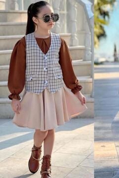 Kız Çocuk Bebe Yaka Bilekler Lastikli Kahverengi Kazak Ekose Detay Cepken ve Penye Etekli Takım