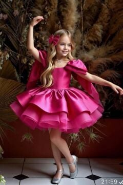 Kız Çocuk Omuzları Fiyonk Detaylı Kayık Yaka İçi astarlı Eteği Kabarık Fuşya Abiye