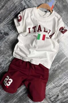 Erkek Çocuk Üzerinde İtalia Yazı ve Bayrak Baskılı T-Shirt Bordo Şortlu Takım