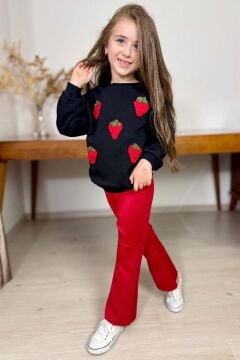 Kız Çocuk Üzeri Çilek Figürlü 3 İplik Kazak Bol Kesim Skuba Kumaş Kırmızı Alt Üst Takım